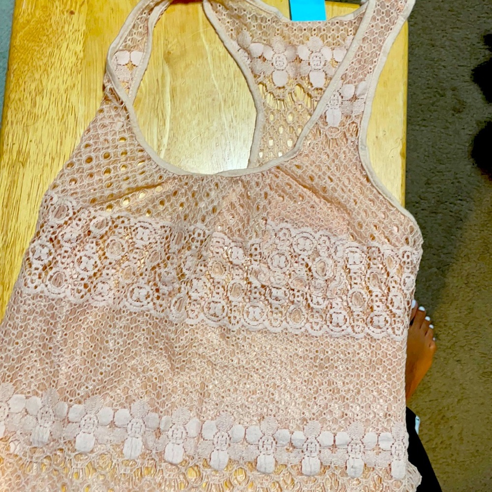 Light pink/ peach lace T neck top. Super cute